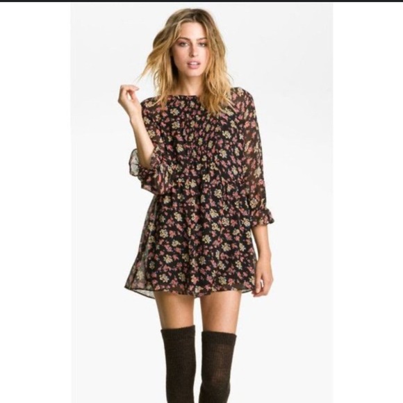 Free People Black Comb Ditsy Floral 3/4 Sleeve Ruched Babydoll Mini Dress Tunic - Picture 1 of 9